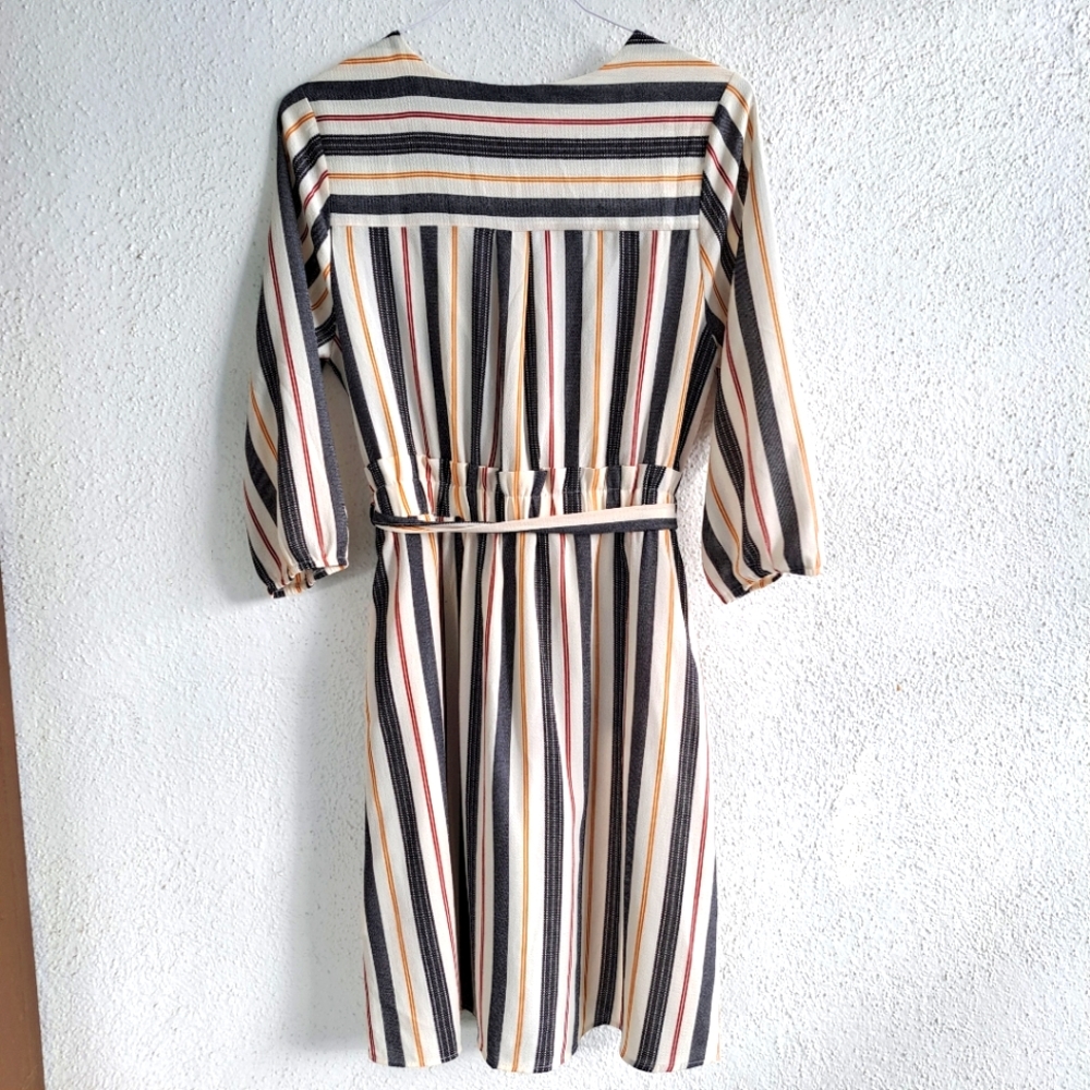 😄MONTEAU LOS ANGELES DRESS - Picture 2 of 5